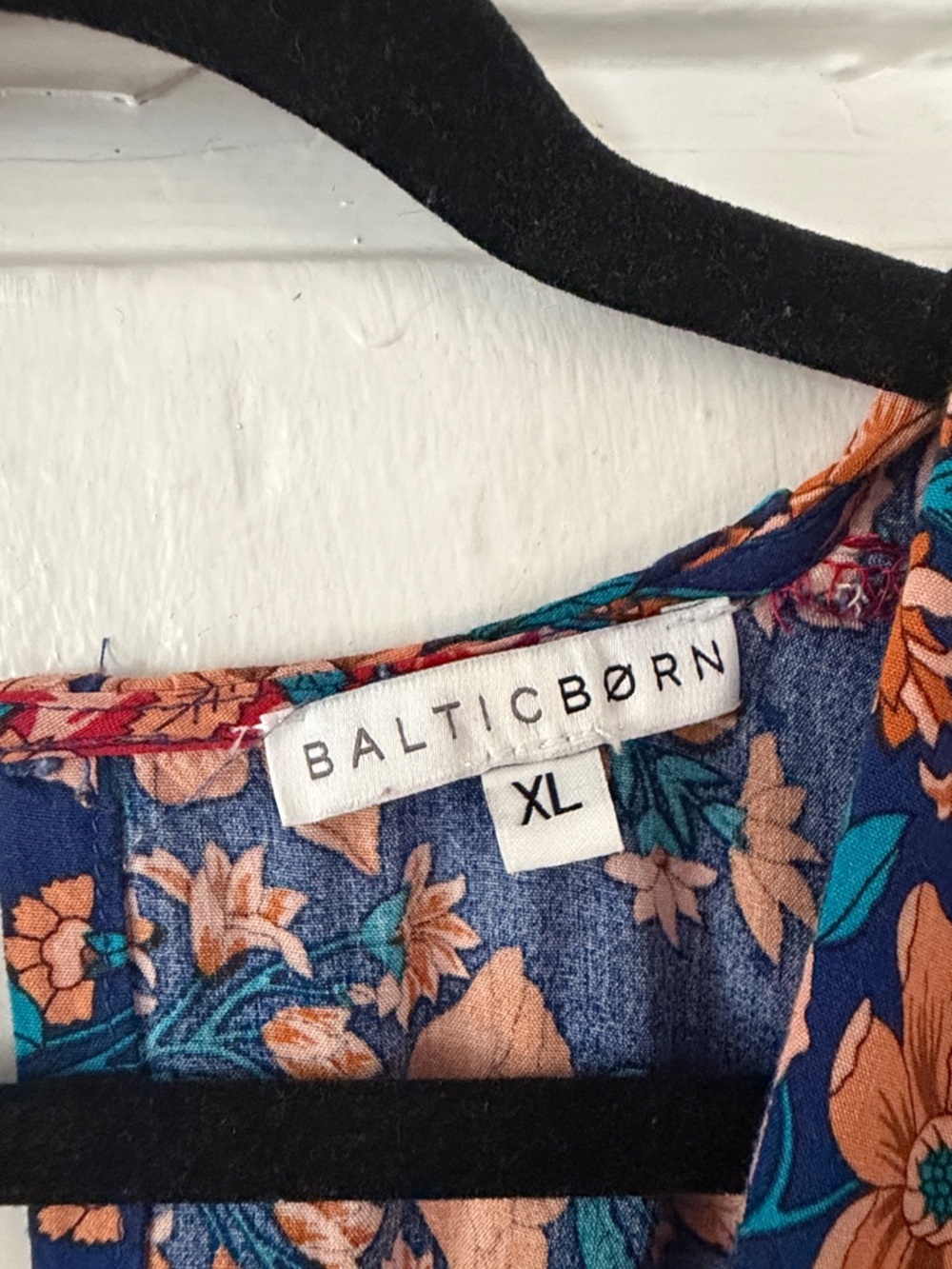 Baltic Born Red and Navy Floral V‑Neck Maxi Dress - Picture 2 of 4